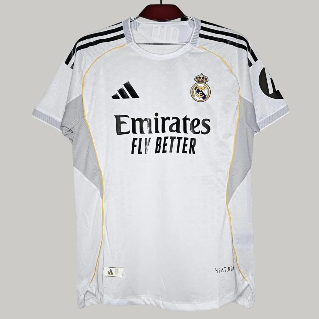 Real Madrid Home Kit 25/26 (Player's Version)